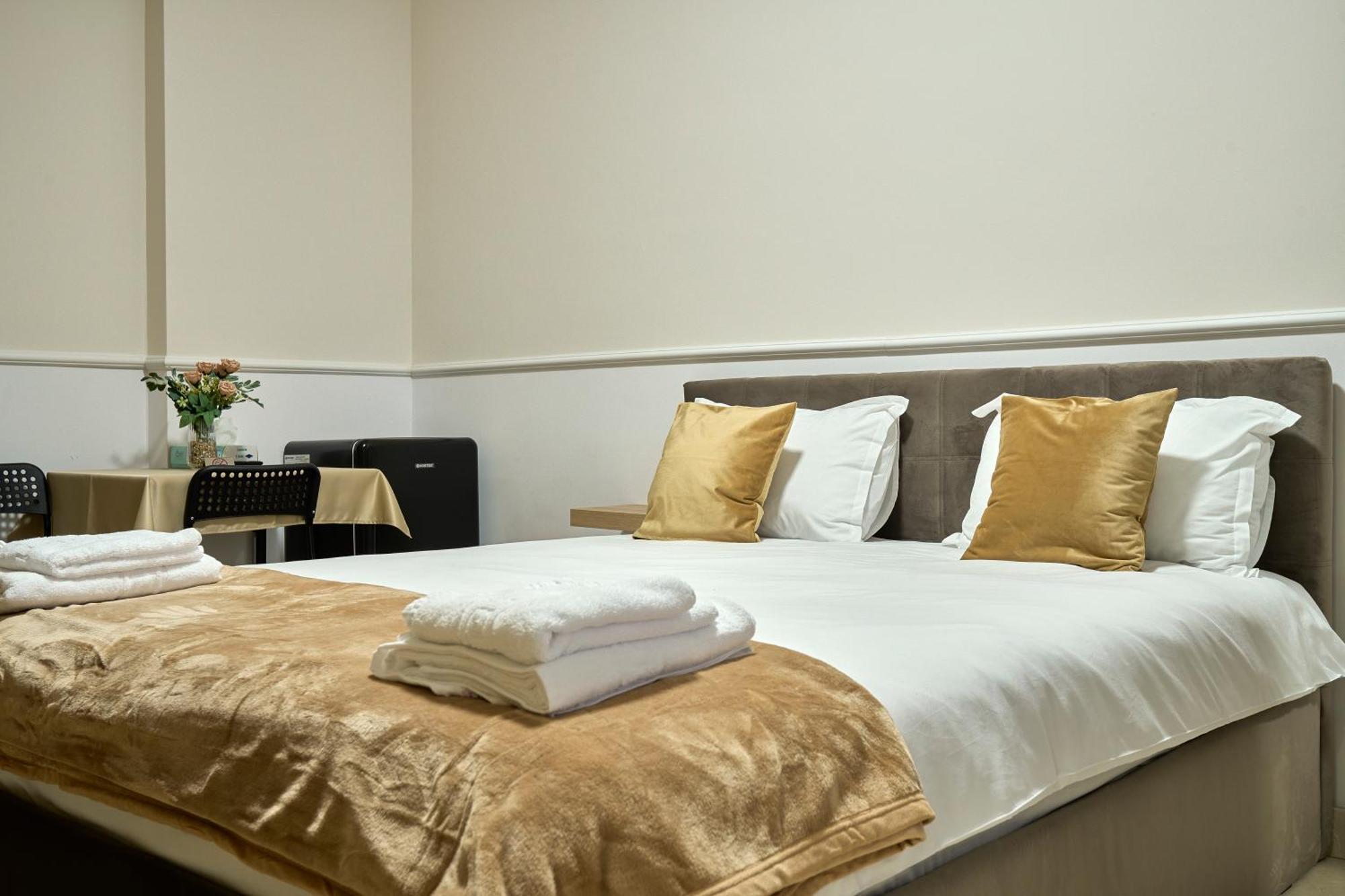 Therme Airport לינה וארוחת בוקר