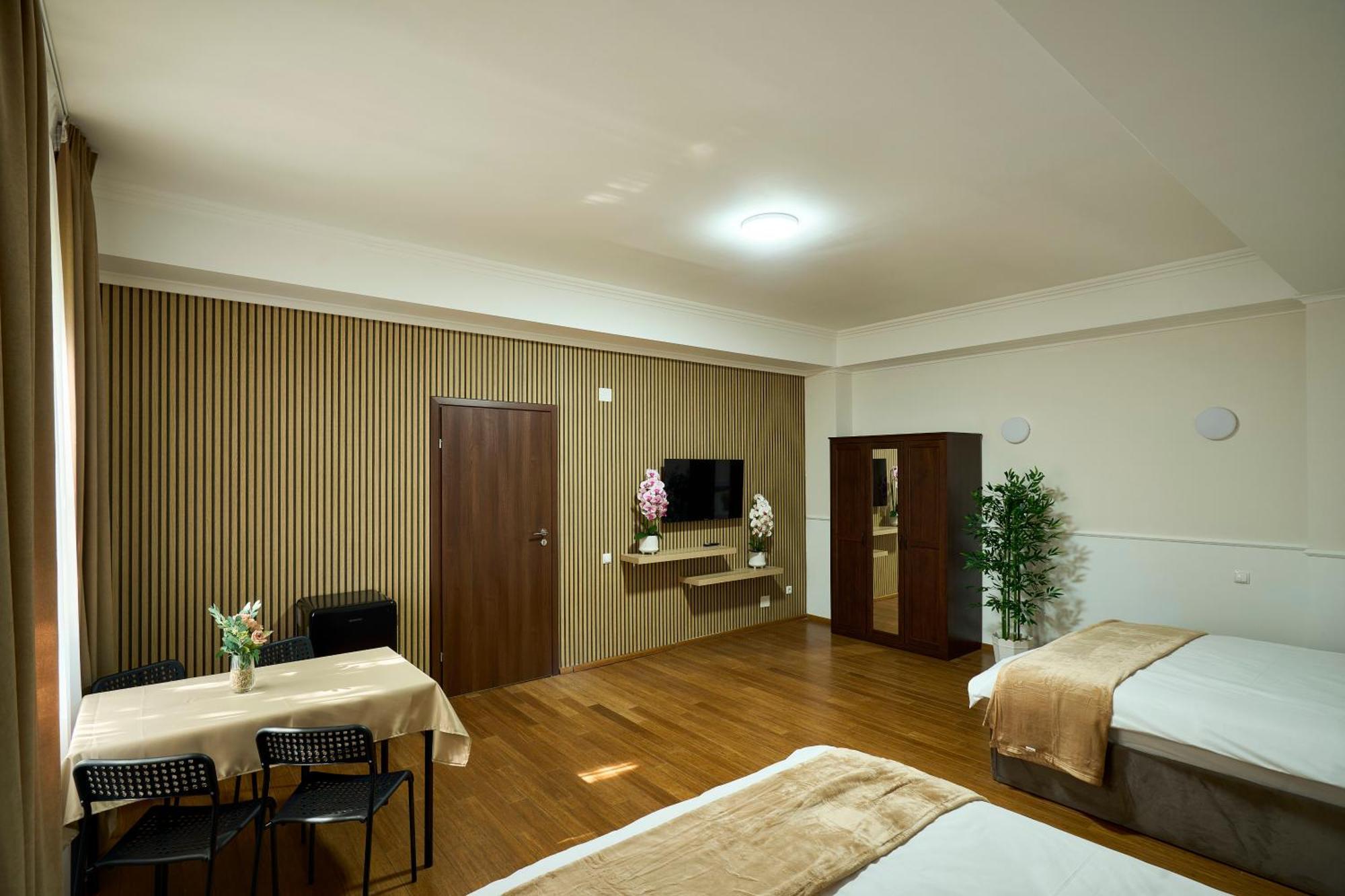 Therme Airport